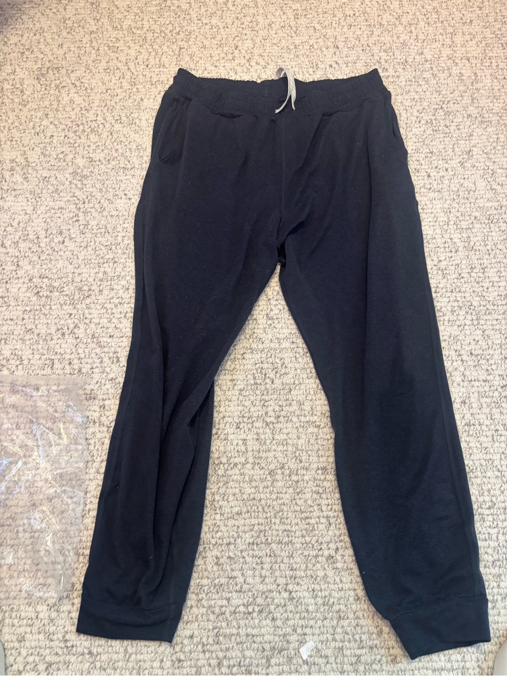 Vuori women’s joggers